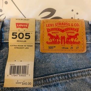 Levi’s denim pants